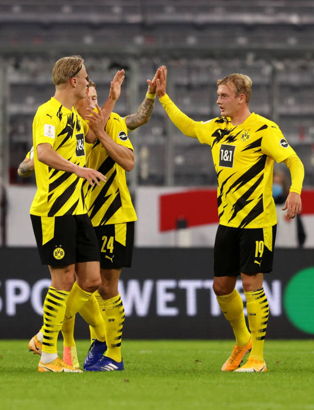 武汉三镇山东泰山直播在线观看