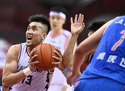 cba新赛季揭幕战在辽宁队主场拉开帷幕